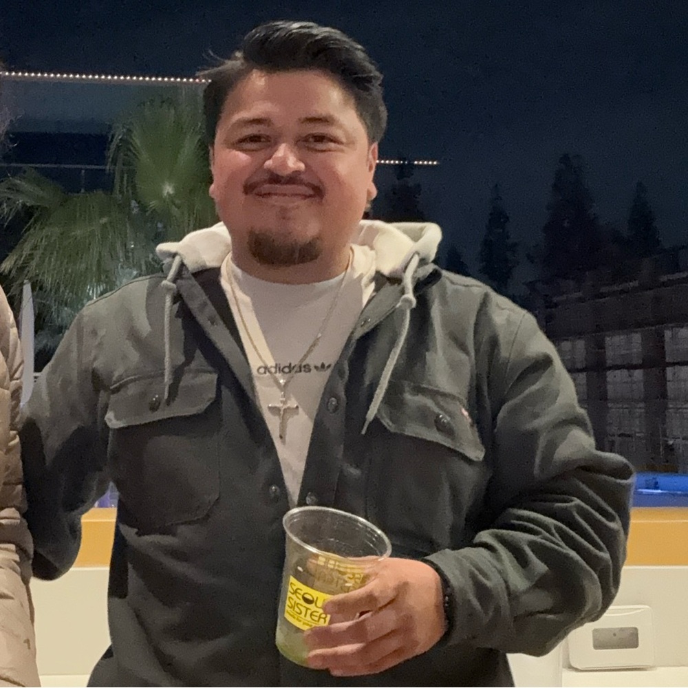 Meet your Posher, Victor